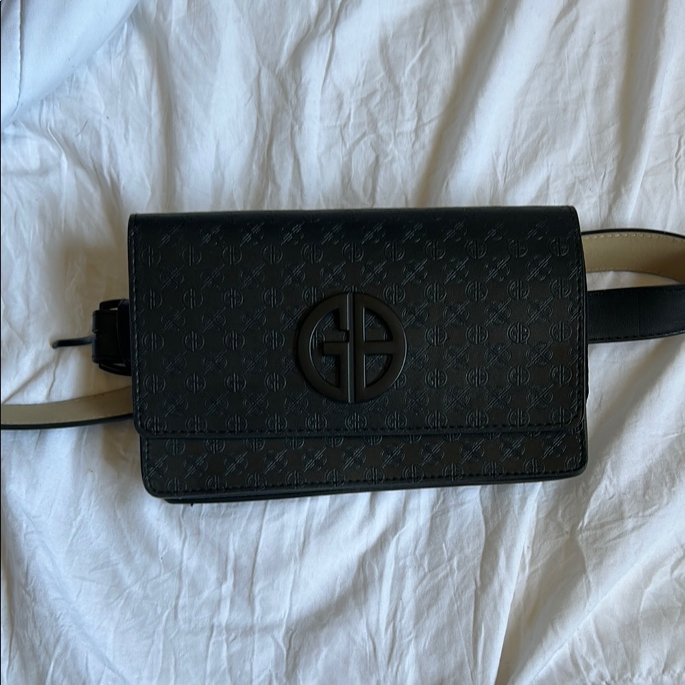 Giani Bernini Black Belt Bag with Sophisticated Design